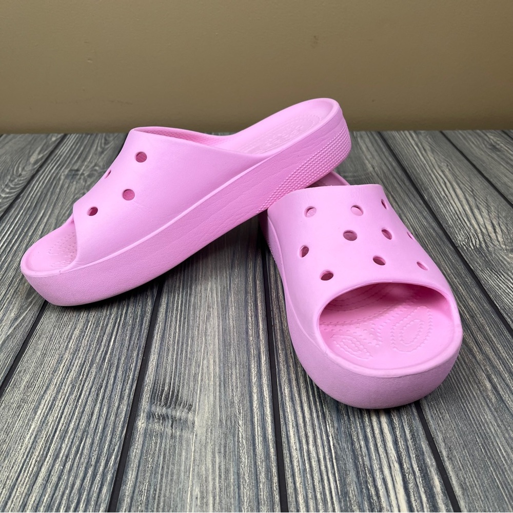 Crocs Sandals Platform Slides Women's 9 Pink Barbie Barbiecore